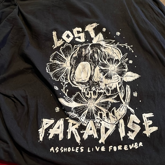Assholes live forever. Lost in paradise - Picture 1 of 2